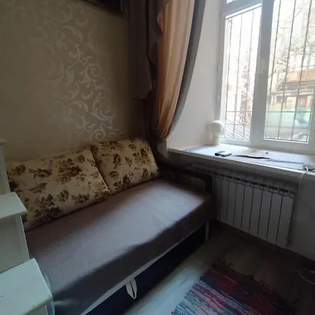 Fiesta Apartment *